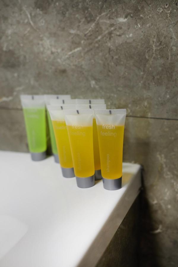 ורשה Metro Imielin Apartments מראה חיצוני תמונה